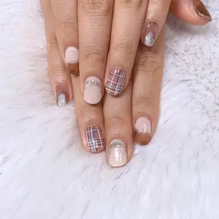 ネイル 稲垣 江梨花のネイルデザイン