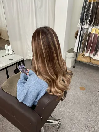 パリピ師🐉 Mashuのヘアスタイル