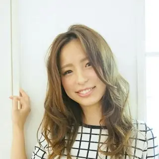 ロング 髪質改善 Blumeのヘアスタイル