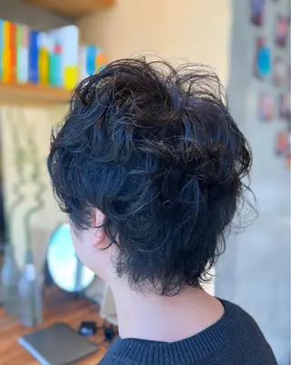 ショート パーマ BEACH　HAIR&NAIL所属・両国駅徒歩1分⭐️ アイロン仕上げのヘアスタイル