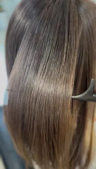 セミロング Hair salon Reve〜レーヴ〜所属・髪質改善・美髪矯正 特化型美容師・北野のヘアスタイル