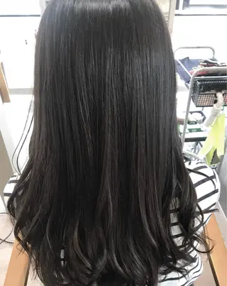 ロング カラー AUBE hair ales福岡平尾店所属・塚本 昂のヘアスタイル