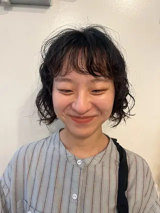 ショート パーマ ✴︎UNU ✴︎モエカのヘアスタイル