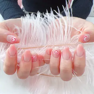 ネイル YUYI.nail salon所属・Mi Naのネイルデザイン