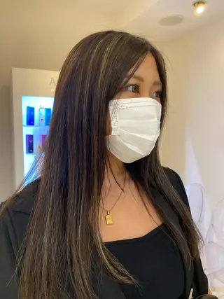 ロング オオタ ユイナ🌈のヘアスタイル