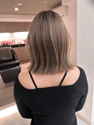 ショート カラー 小顔レイヤー×抜け感 hair／正源のヘアスタイル
