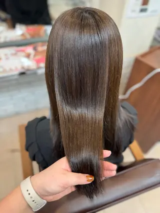 ミディアム 富澤あゆみ /透明感カラーのヘアスタイル