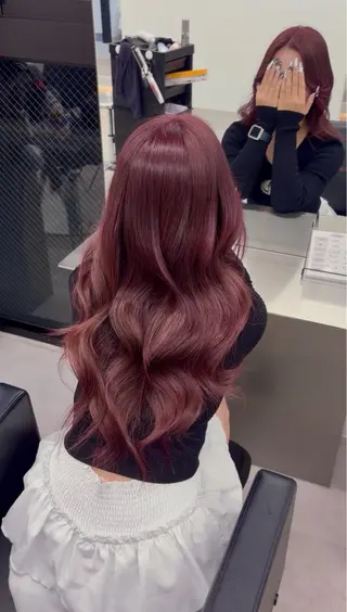 ロング カラー 彩乃 Lapisのヘアスタイル