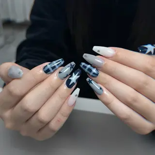 ネイル 🌸Hana 🌸のネイルデザイン