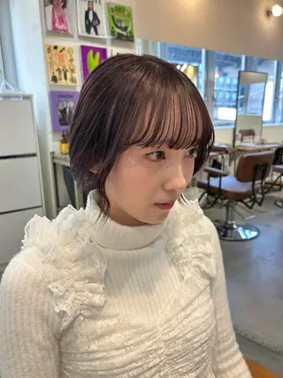 セミロング 切りっぱなしボブ 大阪梅田/きょうかのヘアスタイル