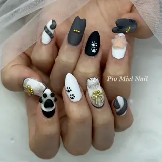 ミディアム Pio Mielのネイルデザイン