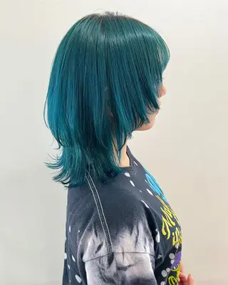 ミディアム カラー フラム所属・WATANABE MISAKIのヘアスタイル