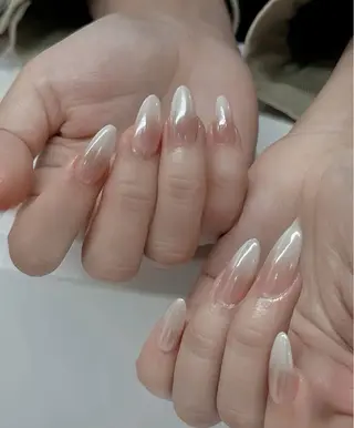 ネイル T•Lee Nailsalon所属・Lily. Leeのネイルデザイン