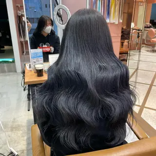 カラー 🐰LUNTY YUMEKA🐰のヘアスタイル