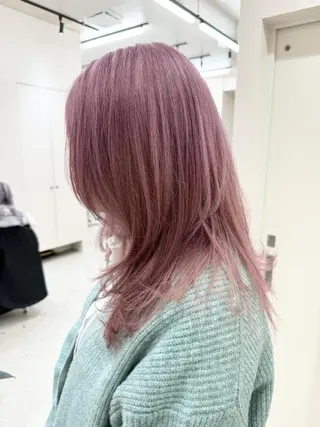 セミロング カラー ✨【公式】 juhl.横浜✨のヘアスタイル