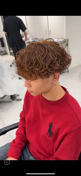 ショート カラー パーマ メンズ 鶴田 来夢のヘアスタイル