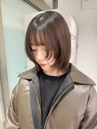 ミディアム 垢抜け/レイヤー/ ハイトーン/アスナのヘアスタイル