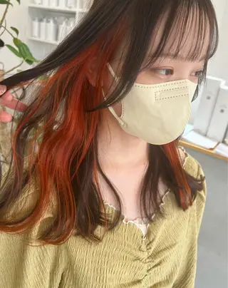 セミロング カドムラ モエのヘアスタイル