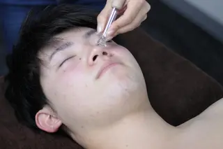 メンズ AXIA博多駅前店 男性スタッフ希望の方のエステ・リラクイメージ