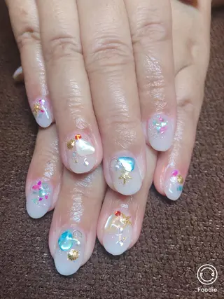 ミディアム ネイル M. KOTOMIのネイルデザイン