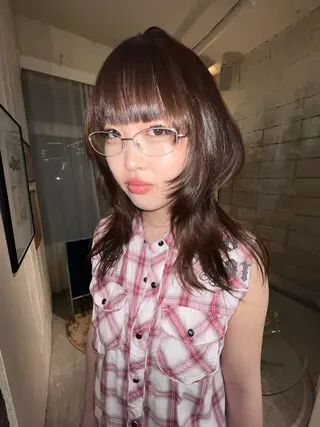 セミロング カラー haco＋所属・圧倒的デザイン力 店長🎨RENAのヘアスタイル