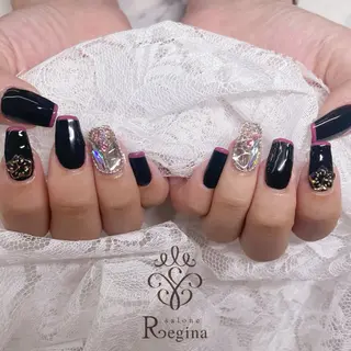 ネイル AYA Reginaのネイルデザイン