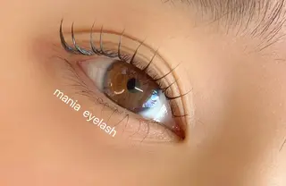 マツエク・マツパ mania所属・eyelash eyebrowsのマツエク・マツパデザイン