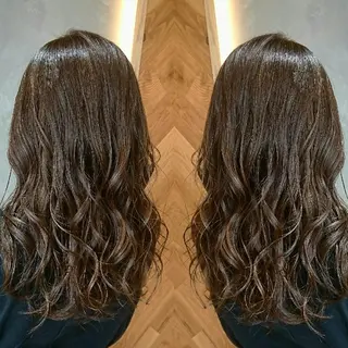 ロング カラー ヘアアレンジ youres センター南所属・センター南 SEIJIのヘアスタイル