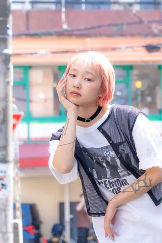 ショート カラー ヘアアレンジ 🍓shell立川 🌈しんたに🐰のヘアスタイル