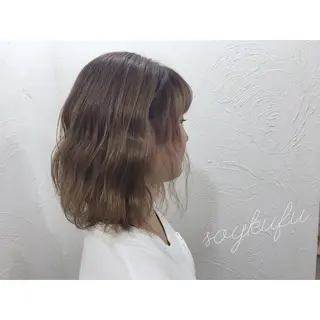 ミディアム 【今だけブリーチ 限定価格💕】すみのヘアスタイル