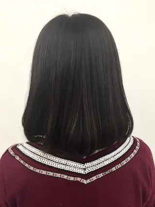 ミディアム 岩崎 裕司のヘアスタイル