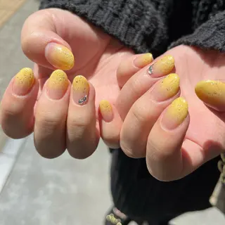 ネイル 関谷 真登佳のネイルデザイン