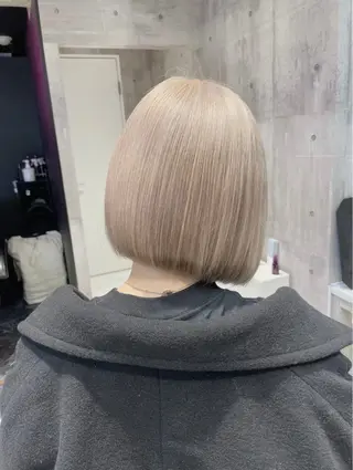 ショート カラー 【美髪ハイトーン】 髪質改善/大和🎀のヘアスタイル