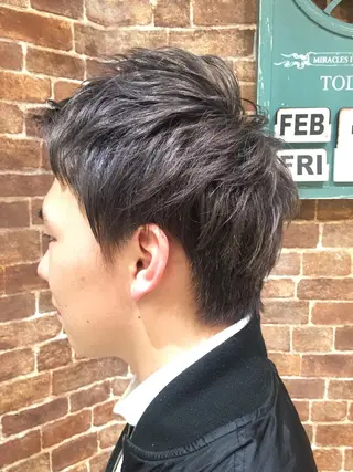 ショート カラー メンズ 松本 明日可のヘアスタイル