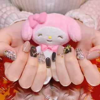 ネイル 半村 明のネイルデザイン