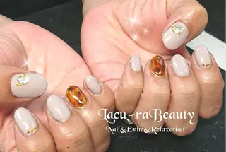 ネイル 小顔と腸の専門店 ラクーラビューティのエステ・リラクイメージ