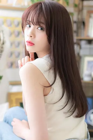 ロング カラー 小顔カット得意🌟 岩渕麻由のヘアスタイル