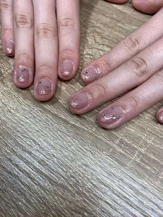 ネイル ZIA所属・小林 優花のネイルデザイン