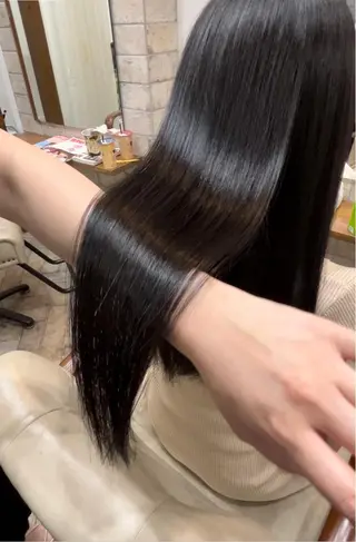 ロング 橋本 桂のヘアスタイル