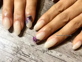 ネイル 伊藤 美里のネイルデザイン