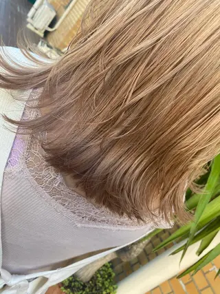 ミディアム 透明感カラー・ 髪質改善🩵イケダのヘアスタイル