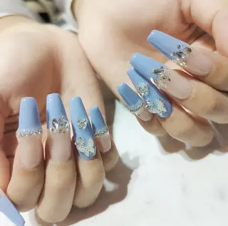 ネイル あ きのネイルデザイン