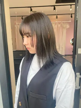 カラー MATTY azusaのヘアスタイル