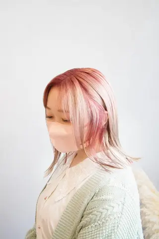 セミロング カラー Armoire所属・安藤悠里/ハイトーン /デザインカラーのヘアスタイル