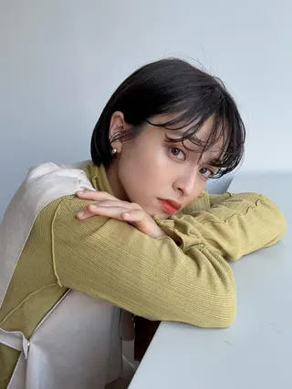 ショート 梅田美容室 山崎海波のヘアスタイル