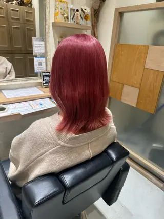 ミディアム 透明感カラー/顔周り カット/レイヤーにかのヘアスタイル