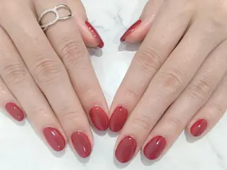 ネイル ネイル＆フラワーサロン〜Ri✦hiro〜鳥栖店所属・HIRATA RIEのネイルデザイン