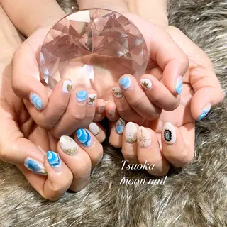 ネイル 🌙都岡 ムーンネイルのネイルデザイン