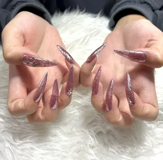 ネイル jr.R Ashliyのネイルデザイン