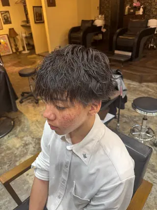 ショート パーマ 沖縄メンズ美容室SILLY所属・玉那覇 啓斗のヘアスタイル